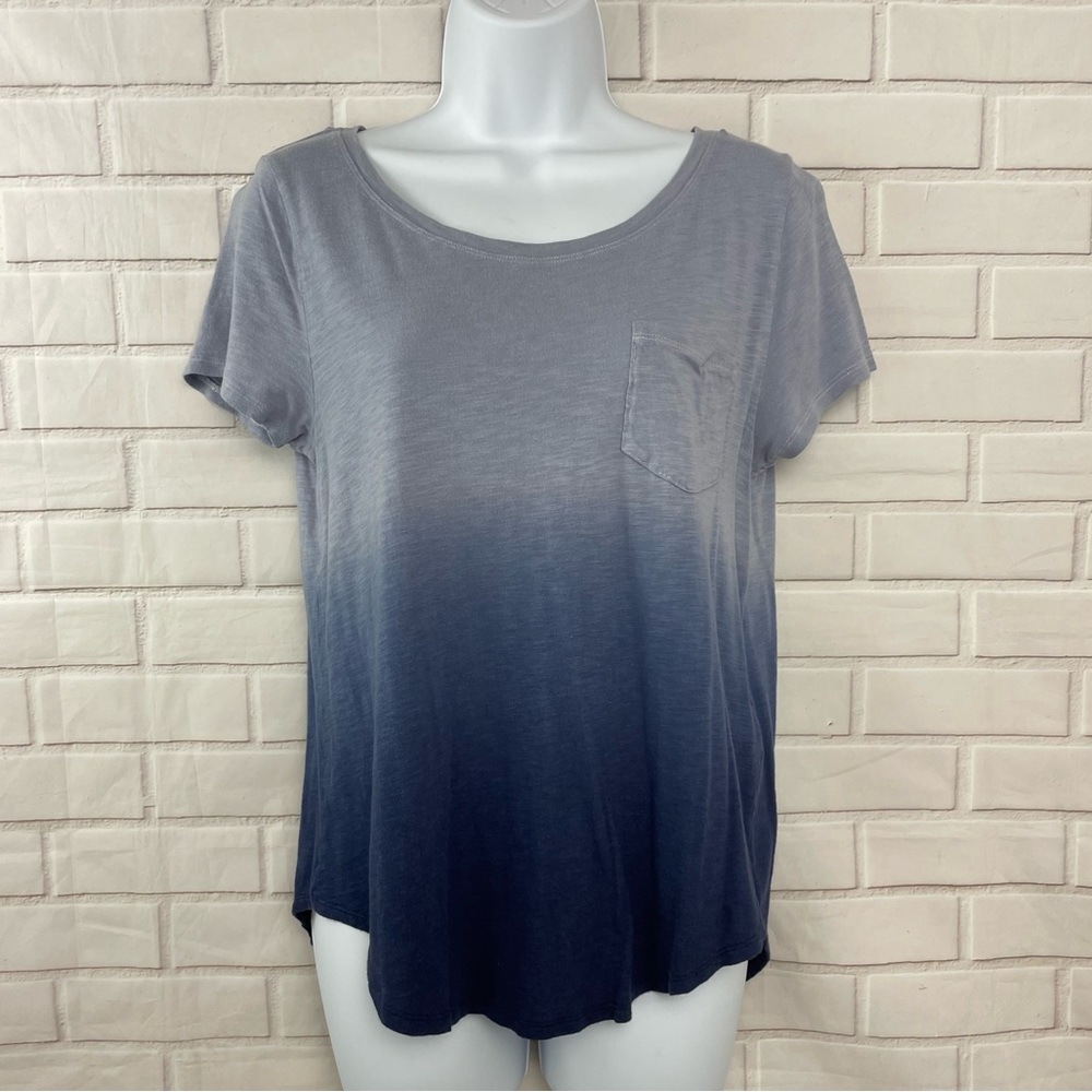 *3/$15* Hollister Short Sleeve Ombré T-Shirt, Small (S)